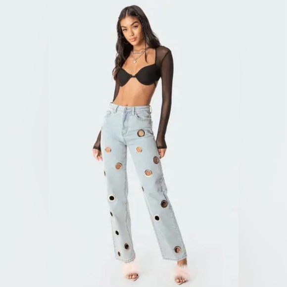 Edikted Denim - Edikted Gray Straight Leg Jeans with Unique Design